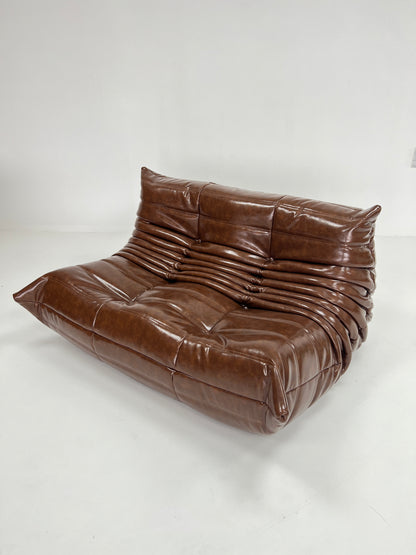 Vintage leather Ducaroy Togo Chair