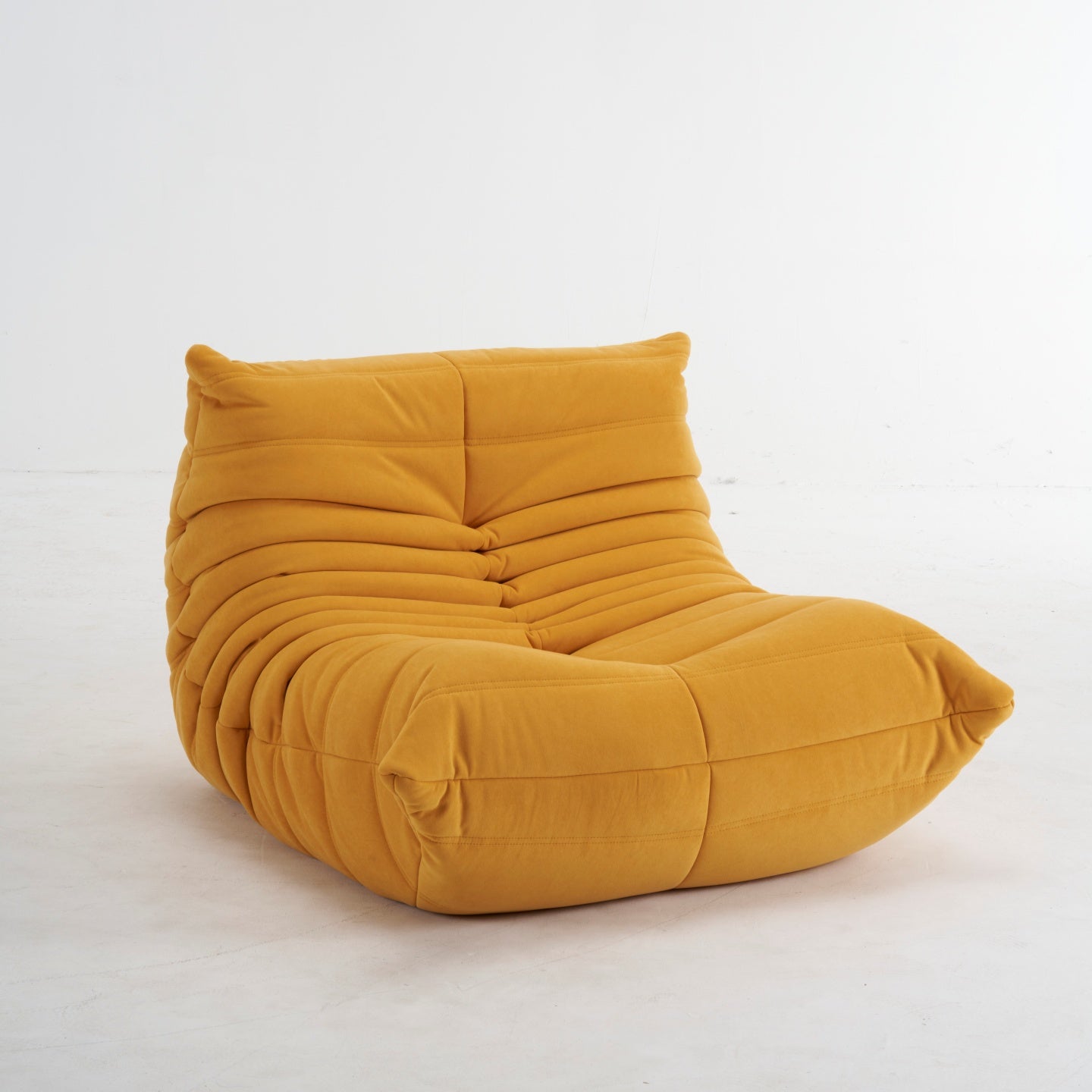 Single Ducaroy Chair