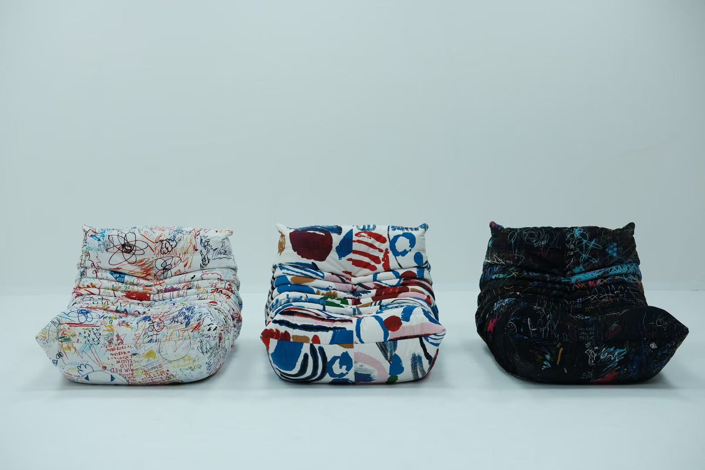 Graffiti Commemorative Edition Single Ducaroy Togo Chair